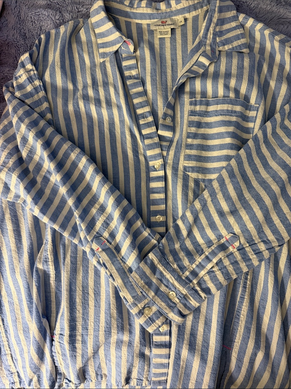 Vineyard Vines Blue & White Striped Casual Button-Down Shirt